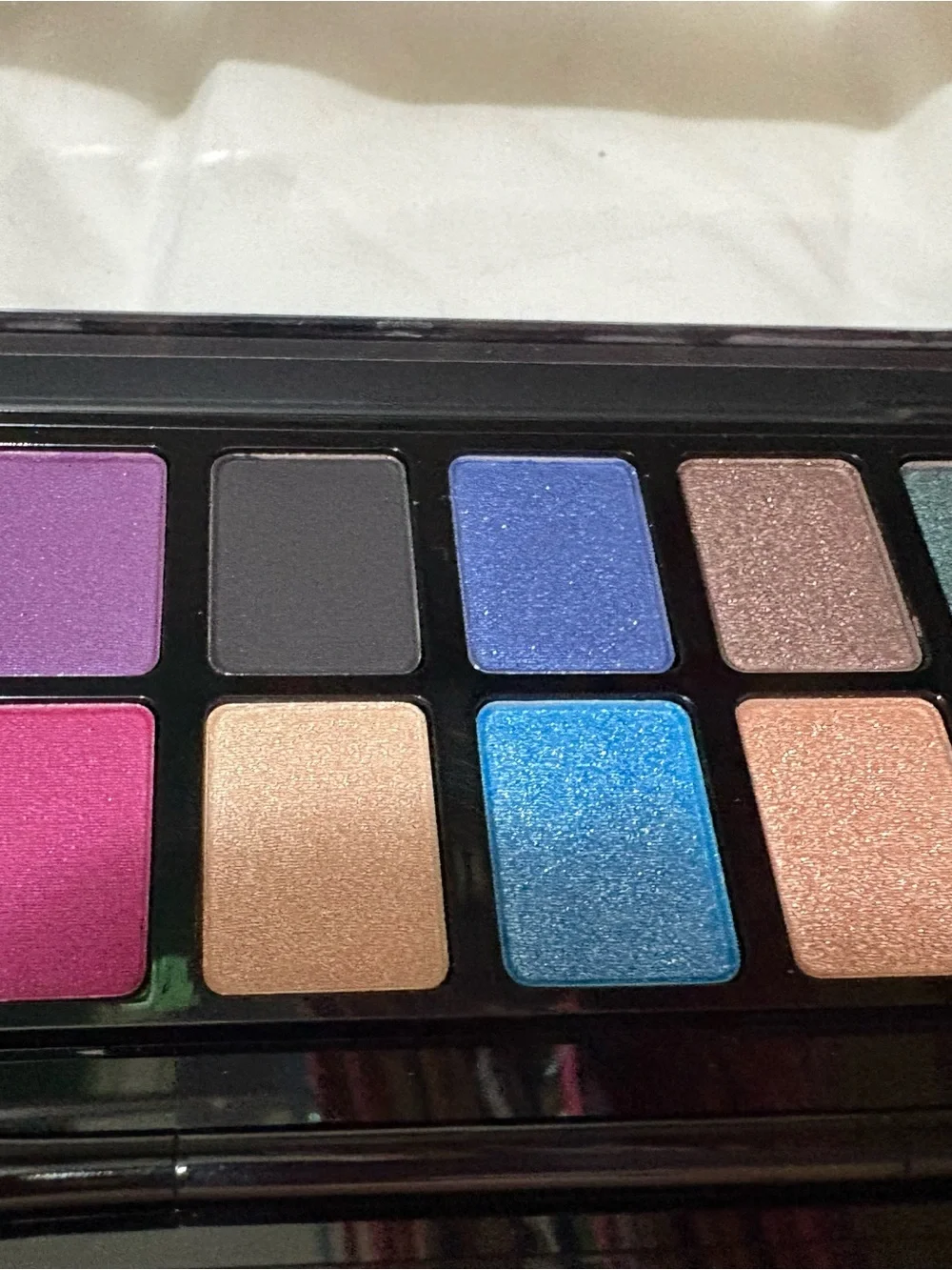 Maybelline The Graffiti Nudes eyeshadow palette